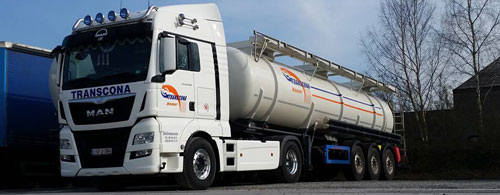 Liquid tank trailers